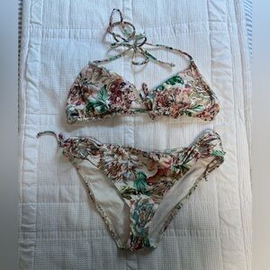 O’Neill Floral Bikini // Medium